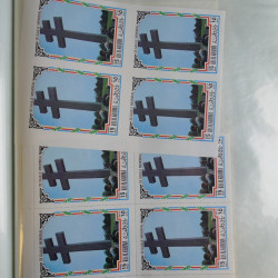 Lot de timbres en feuilles divers pays, thématiques, variétés en album.