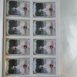 Lot de timbres en feuilles divers pays, thématiques, variétés en album.
