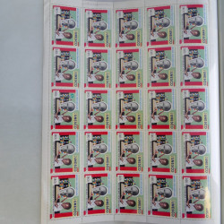 Lot de timbres en feuilles divers pays, thématiques, variétés en album.
