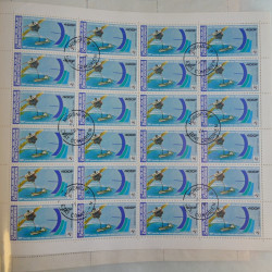 Lot de timbres en feuilles divers pays, thématiques, variétés en album.
