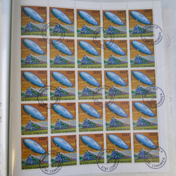 Lot de timbres en feuilles divers pays, thématiques, variétés en album.