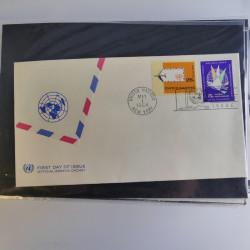 Collection enveloppes FDC timbres des Nations Unies en album.