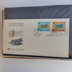 Collection enveloppes FDC timbres des Nations Unies en album.
