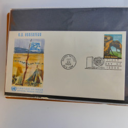 Collection enveloppes FDC timbres des Nations Unies en album.
