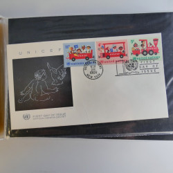Collection enveloppes FDC timbres des Nations Unies en album.