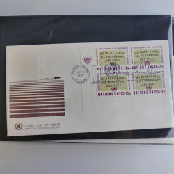 Collection enveloppes FDC timbres des Nations Unies en album.