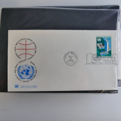 Collection enveloppes FDC timbres des Nations Unies en album.
