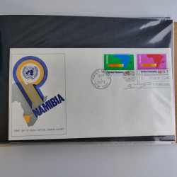 Collection enveloppes FDC timbres des Nations Unies en album.
