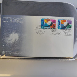 Collection enveloppes FDC timbres des Nations Unies en album.