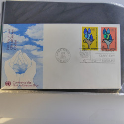 Collection enveloppes FDC timbres des Nations Unies en album.