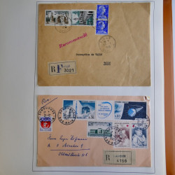Lot de 44 lettres recommandées France moderne en album.