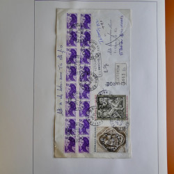 Lot de 44 lettres recommandées France moderne en album.