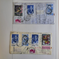 Lot de 44 lettres recommandées France moderne en album.