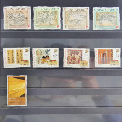 Collection timbres du monde neufs et oblitérés en 8 albums.