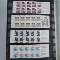 Vrac philatélique de timbres du monde en un carton.