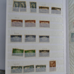 Vrac philatélique de timbres du monde en un carton.