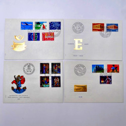 Lot de 260 enveloppes FDC timbres Suisse 1965-1984 en une boite.