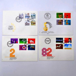 Lot de 260 enveloppes FDC timbres Suisse 1965-1984 en une boite.