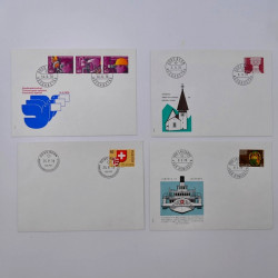 Lot de 150 enveloppes FDC timbres Suisse 1952-1984 en une boite.