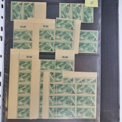 Stock de timbres de Sarre émis en 1947 neufs en un album.