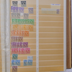 Lot de timbres d'Allemagne zones d'occupation neufs en un album.