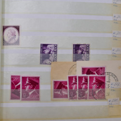 Lot de timbres d'Allemagne Reich 1933-1945 neufs et oblitérés en un album.