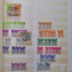Stock de timbres Allemagne RFA 1949-1999 neufs et oblitérés en 3 albums.