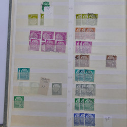 Stock de timbres Allemagne RFA 1949-1999 neufs et oblitérés en 3 albums.