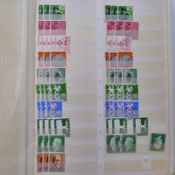 Stock de timbres Allemagne RFA 1949-1999 neufs et oblitérés en 3 albums.