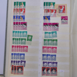 Stock de timbres Allemagne RFA 1949-1999 neufs et oblitérés en 3 albums.