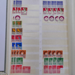 Stock de timbres Allemagne RFA 1949-1999 neufs et oblitérés en 3 albums.