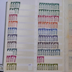 Stock de timbres Allemagne RFA 1949-1999 neufs et oblitérés en 3 albums.