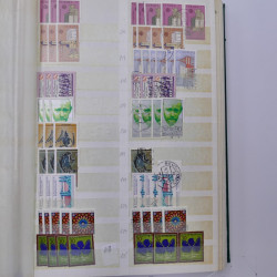 Stock de timbres Allemagne RFA 1949-1999 neufs et oblitérés en 3 albums.