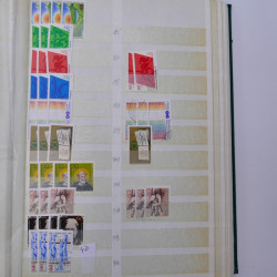 Stock de timbres Allemagne RFA 1949-1999 neufs et oblitérés en 3 albums.