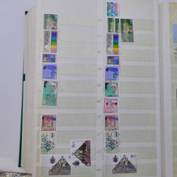 Stock de timbres Allemagne RFA 1949-1999 neufs et oblitérés en 3 albums.