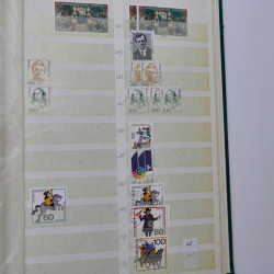 Stock de timbres Allemagne RFA 1949-1999 neufs et oblitérés en 3 albums.