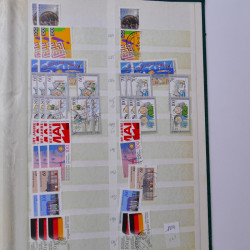 Stock de timbres Allemagne RFA 1949-1999 neufs et oblitérés en 3 albums.