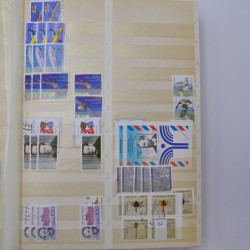 Stock de timbres Allemagne RFA 1949-1999 neufs et oblitérés en 3 albums.