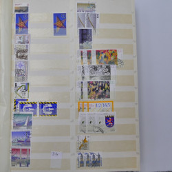 Stock de timbres Allemagne RFA 1949-1999 neufs et oblitérés en 3 albums.