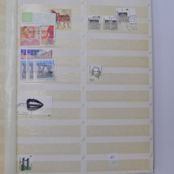 Stock de timbres Allemagne RFA 1949-1999 neufs et oblitérés en 3 albums.