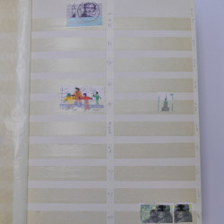 Stock de timbres Allemagne RFA 1949-1999 neufs et oblitérés en 3 albums.
