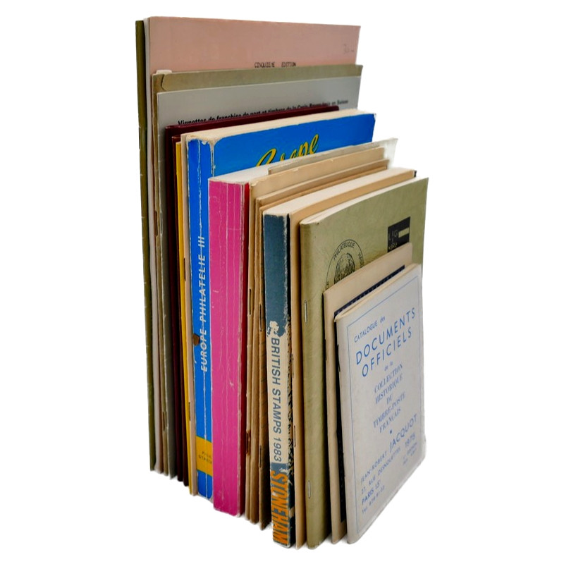 Lot de 18 ouvrages philatéliques d'occasion.