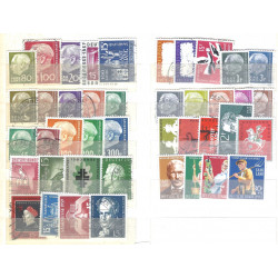 Sarre sélection de timbres entre 1947-1957 neufs** et oblitérés.