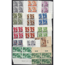 Sarre sélection de timbres neufs** en bloc de 4 entre N°196-228A.