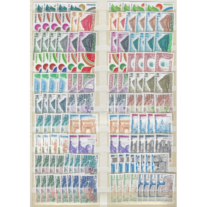 France timbres de service N°50-121 stock en 4 exemplaires neufs**.