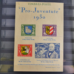 Suisse lot de timbres essais et divers oblitérations en un album.