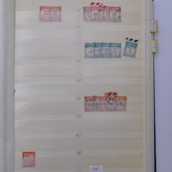 France stock de timbres de service, taxes, colis postaux en un album.