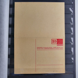 Suisse ensemble d'entiers postaux neuf et oblitérés en un album.