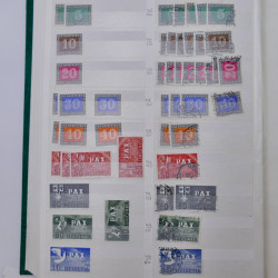 Suisse stock de timbres entre 1913-1986 neufs et oblitérés en 2 albums.