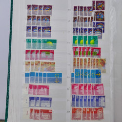 Suisse stock de timbres entre 1913-1986 neufs et oblitérés en 2 albums.